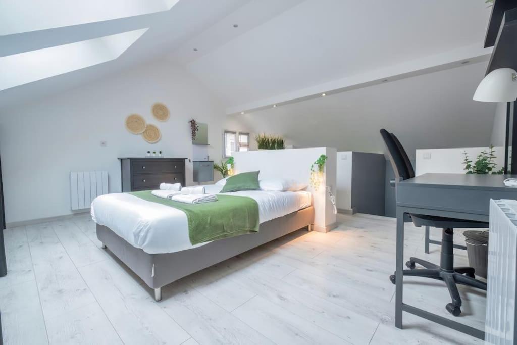 Appartamento Silver Forest - Parking Prive Reims Esterno foto